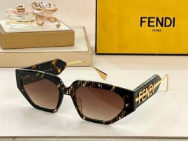 Picture of Fendi Sunglasses _SKUfw56577326fw